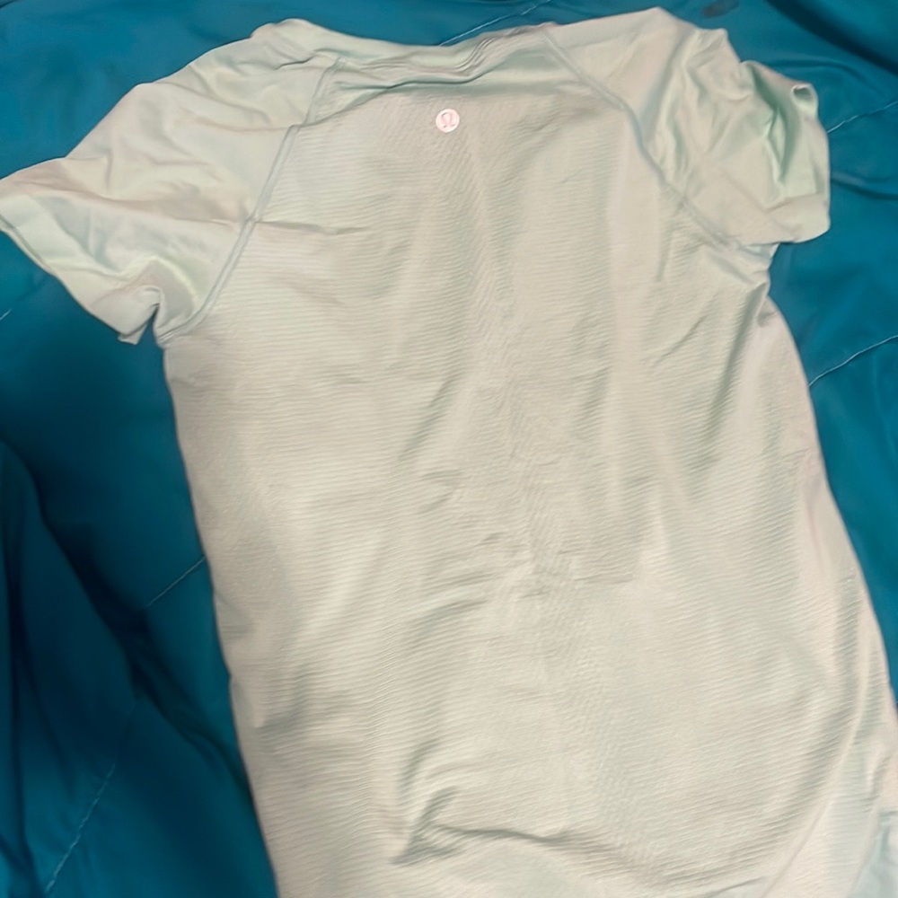Lululemon shirt